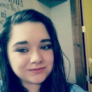 Meet your Posher, Marissa